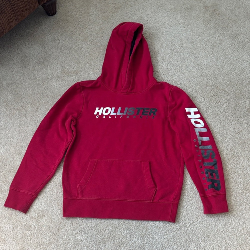 Hollister Men's Red Hoodie